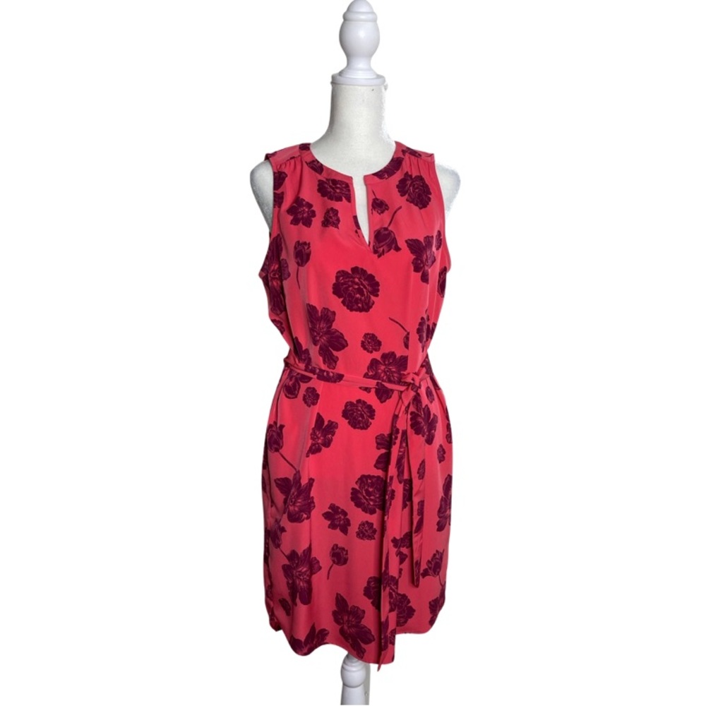 ANN TAYLOR CORAL & PURPLE FLORAL TIE WAIST SHIFT SLEEVELESS DRESS - SIZE: MP
